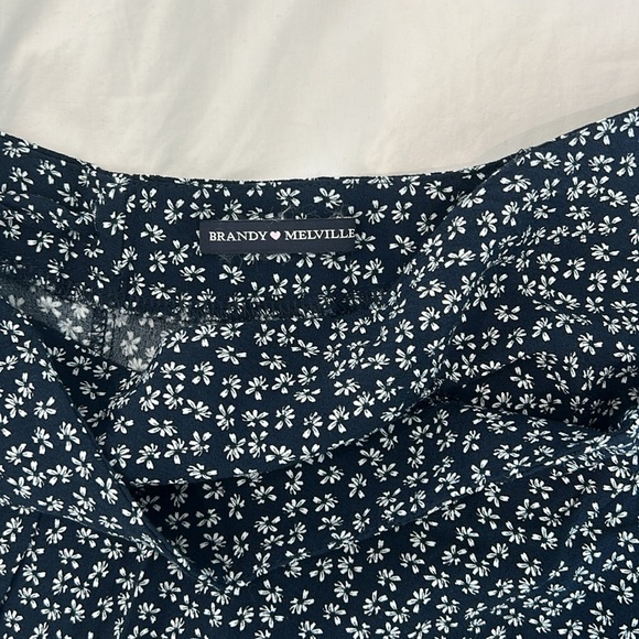 Brandy Melville Floral Wrap Mini Skirt - Picture 4 of 5